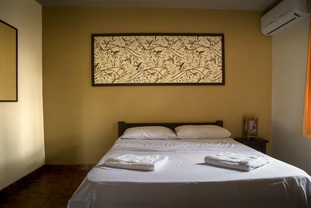 Pousada Vale Verde Bungalows - Praia Do Rosa - Sc מראה חיצוני תמונה